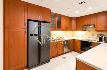 Apartment - 3 Bedrooms - 4 Bathrooms for rent in East Porto Drive - Porto Arabia - The Pearl Island - Doha Apartment - 3 Bedrooms - 4 Bathrooms for rent in East Porto Drive - Porto Arabia - The Pearl Island - Doha