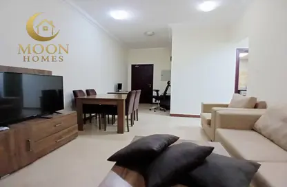 Apartment - 1 Bedroom - 1 Bathroom for rent in Umm Ghuwalina - Umm Ghuwailina - Doha