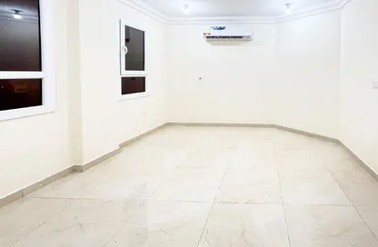Apartment - 3 Bedrooms - 2 Bathrooms for rent in Somerset Al Mansoura - Al Mansoura - Doha