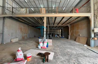 Warehouse - Studio - 7 Bathrooms for rent in Industrial Area 4 - Industrial Area - Industrial Area - Doha