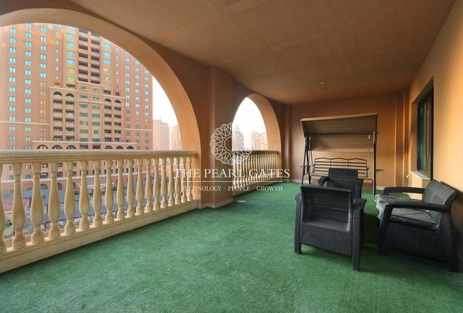 983524 - Property Image 2