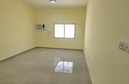 Apartment - 3 Bedrooms - 3 Bathrooms for rent in New Salata - Salata - Doha