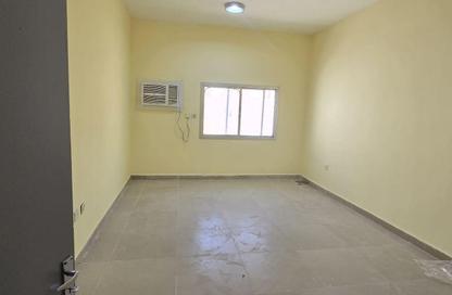 Apartment - 3 Bedrooms - 3 Bathrooms for rent in New Salata - Salata - Doha