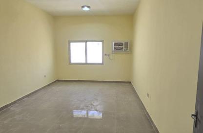 Apartment - 3 Bedrooms - 3 Bathrooms for rent in New Salata - Salata - Doha