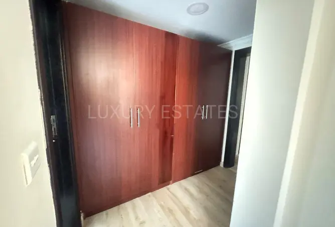 61787162 - Property Image 3
