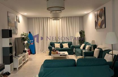 Apartment - 1 Bedroom - 2 Bathrooms for sale in Viva Central - Viva Bahriyah - The Pearl Island - Doha