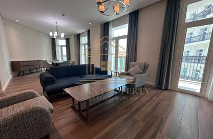 Apartment - 2 Bedrooms - 4 Bathrooms for rent in Floresta Gardens - Floresta Gardens - The Pearl Island - Doha