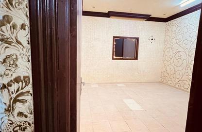 Apartment - Studio - 1 Bathroom for rent in Bu Hamour Street - Abu Hamour - Doha Apartment - Studio - 1 Bathroom for rent in Bu Hamour Street - Abu Hamour - Doha