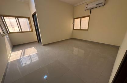 Apartment - 1 Bedroom - 1 Bathroom for rent in Al Kharaitiyat - Al Kharaitiyat - Umm Salal Mohammed
