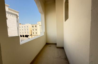 Apartment - 3 - 3 for rent in Bin Omran 35 - Fereej Bin Omran - Doha