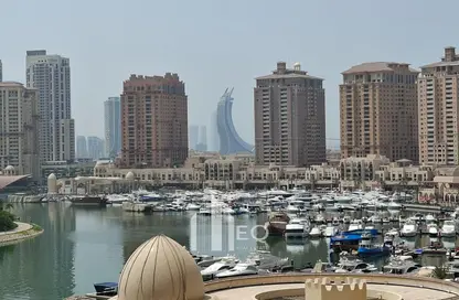 Apartment - 1 Bedroom - 2 Bathrooms for rent in West Porto Drive - Porto Arabia - The Pearl Island - Doha