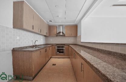 Apartment - 1 Bedroom - 2 Bathrooms for rent in East Porto Drive - Porto Arabia - The Pearl Island - Doha Apartment - 1 Bedroom - 2 Bathrooms for rent in East Porto Drive - Porto Arabia - The Pearl Island - Doha