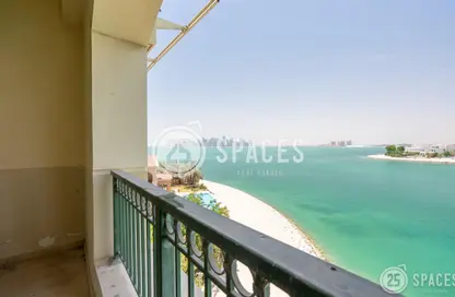 Townhouse - 2 Bedrooms - 3 Bathrooms for rent in Viva East - Viva Bahriyah - The Pearl Island - Doha