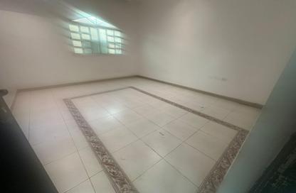 Apartment - 2 Bedrooms - 1 Bathroom for rent in Al Gharrafa - Al Gharrafa - Doha Apartment - 2 Bedrooms - 1 Bathroom for rent in Al Gharrafa - Al Gharrafa - Doha