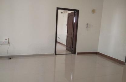 Apartment - 1 Bedroom - 2 Bathrooms for rent in Umm Ghwailina Comm - Umm Ghuwalina - Umm Ghuwailina - Doha Apartment - 1 Bedroom - 2 Bathrooms for rent in Umm Ghwailina Comm - Umm Ghuwalina - Umm Ghuwailina - Doha