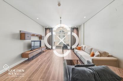 Apartment - 3 Bedrooms - 4 Bathrooms for sale in The Garden - Floresta Gardens - The Pearl Island - Doha Apartment - 3 Bedrooms - 4 Bathrooms for sale in The Garden - Floresta Gardens - The Pearl Island - Doha