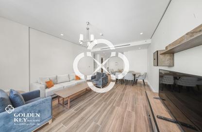 Apartment - 3 Bedrooms - 4 Bathrooms for sale in The Garden - Floresta Gardens - The Pearl Island - Doha Apartment - 3 Bedrooms - 4 Bathrooms for sale in The Garden - Floresta Gardens - The Pearl Island - Doha