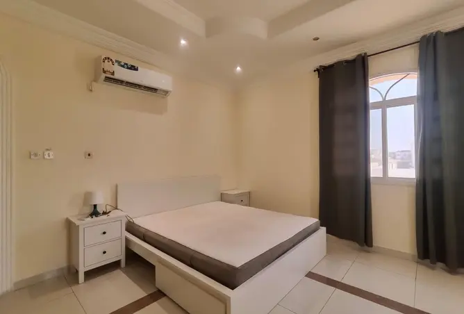 63133254 - Property Image 2