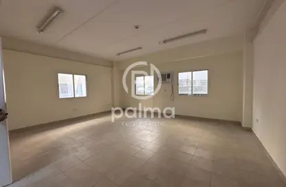 Labor Camp - Studio - 7+ Bathrooms for rent in Industrial Area 5 - Industrial Area - Industrial Area - Doha