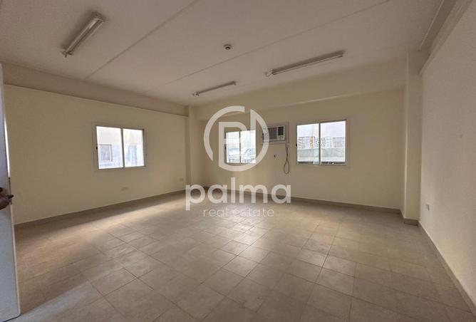 52913070 - Property Main Image