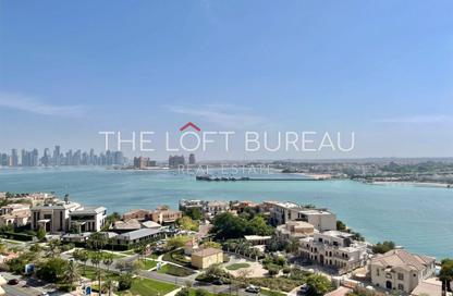 Apartment - 2 Bedrooms - 2 Bathrooms for rent in West Porto Drive - Porto Arabia - The Pearl Island - Doha