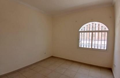 Apartment - 3 Bedrooms - 3 Bathrooms for rent in Madinat Khalifa South - Madinat Khalifa - Doha
