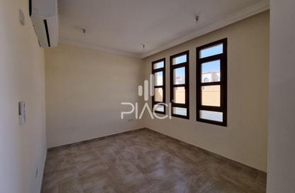 Villa - 5 Bedrooms - 5 Bathrooms for rent in Umm Salal Ali - Umm Salal Ali - Doha