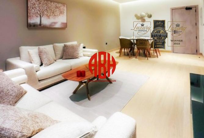 53813043 - Property Main Image