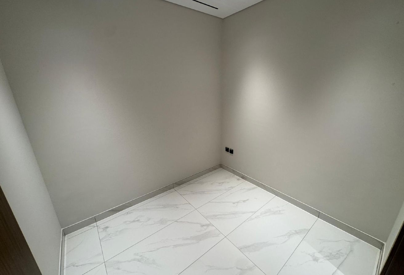Penthouse for Sale – 2 BHK + Maid | 160 SQM Lusail thumbnail 18