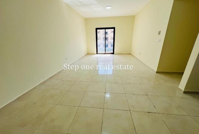 56120107 - Property Main Image