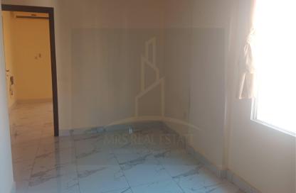 Apartment - 2 Bedrooms - 2 Bathrooms for rent in Salaja Street - Doha Al Jadeed - Doha