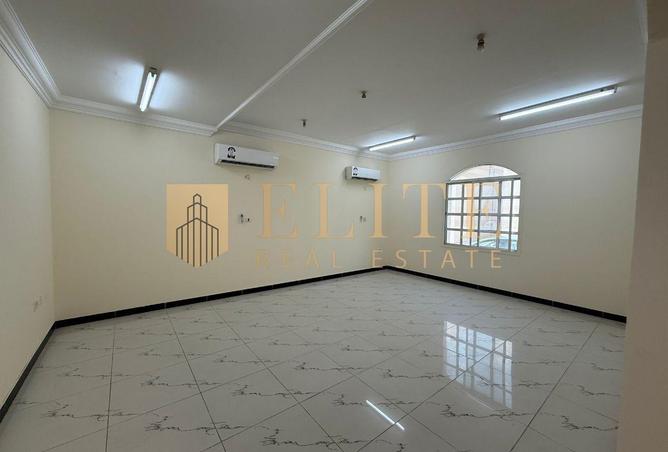 1022223 - Property Image 3