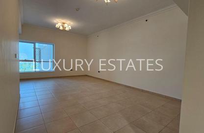 Apartment - 2 Bedrooms - 3 Bathrooms for rent in Lusail Residence - Marina District - Lusail