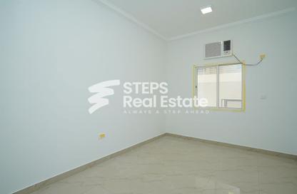 Labor Camp - Studio - 7+ for rent in East Industrial Street - Birkat Al Awamer - Al Wakra