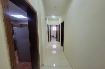Apartment - 3 Bedrooms - 3 Bathrooms for rent in Muntazah 7 - Al Muntazah - Doha