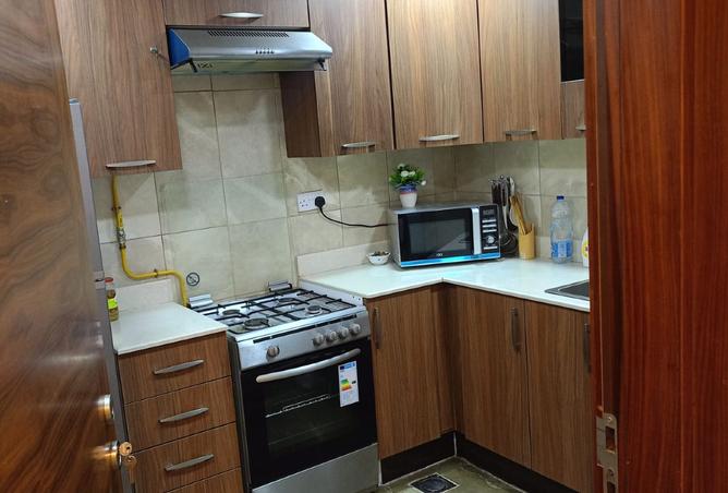 978629 - Property Image 3