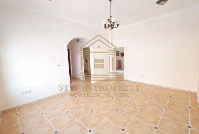 56023829 - Property Main Image