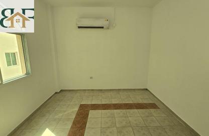 Apartment - 1 - 1 for rent in Al Mansoura - Al Mansoura - Doha