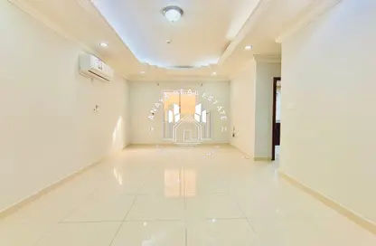 Apartment - 2 Bedrooms - 2 Bathrooms for rent in Al Sadd Road - Al Sadd - Doha