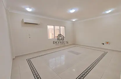 Apartment - 3 Bedrooms - 3 Bathrooms for rent in Anas Street - Fereej Bin Mahmoud North - Fereej Bin Mahmoud - Doha