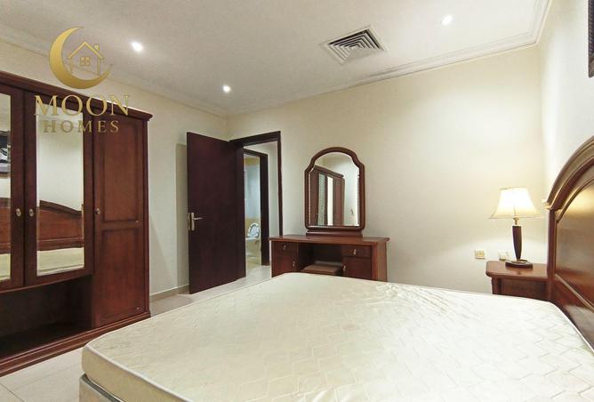 60332779 - Property Image 2