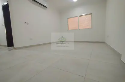 شقة - 2 غرف نوم - 2 حمامات للايجار في شقق مساكن المطار القديم - طريق المطار القديم - الدوحة