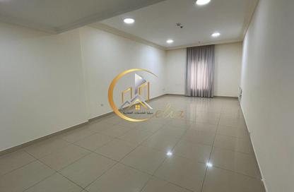 Apartment - 3 Bedrooms - 2 Bathrooms for rent in Saraya Corniche Hotel - Corniche Road - Doha