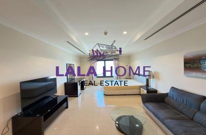 Apartment - Studio - 1 Bathroom for rent in West Porto Drive - Porto Arabia - The Pearl Island - Doha