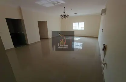 Apartment - 3 Bedrooms - 3 Bathrooms for rent in Anas Street - Fereej Bin Mahmoud North - Fereej Bin Mahmoud - Doha