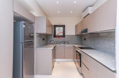 Apartment - 3 Bedrooms - 2 Bathrooms for rent in Umm Ghwailina Comm - Umm Ghuwalina - Umm Ghuwailina - Doha Apartment - 3 Bedrooms - 2 Bathrooms for rent in Umm Ghwailina Comm - Umm Ghuwalina - Umm Ghuwailina - Doha