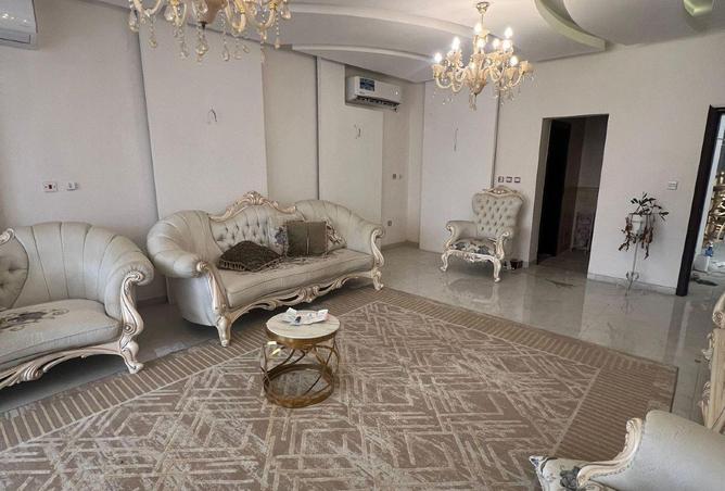 53004180 - Property Image 2