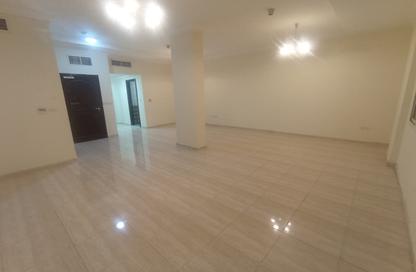 Apartment - 2 - 3 for rent in Umm Ghwailina Comm - Umm Ghuwalina - Umm Ghuwailina - Doha Apartment - 2 - 3 for rent in Umm Ghwailina Comm - Umm Ghuwalina - Umm Ghuwailina - Doha