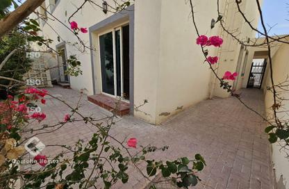 مجمع سكني - 3 غرف نوم - 3 حمامات للايجار في 28 راستيك - شارع عبدالله بن مسعود - فريج بن محمود - الدوحة مجمع سكني - 3 غرف نوم - 3 حمامات للايجار في 28 راستيك - شارع عبدالله بن مسعود - فريج بن محمود - الدوحة