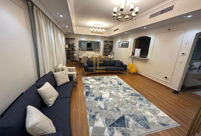 983254 - Property Image 3